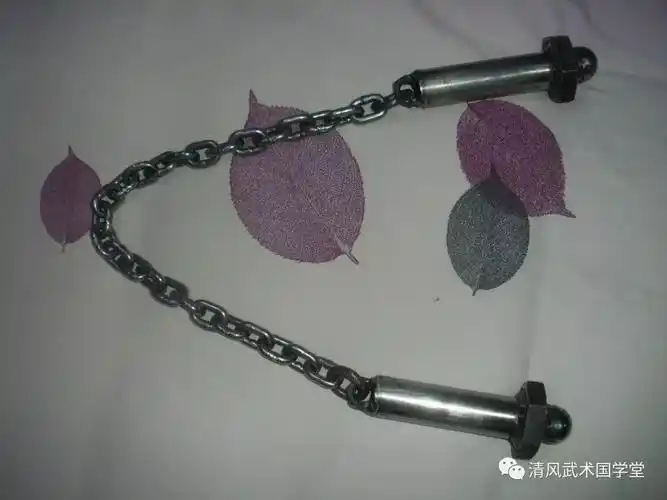 随身多年的手刺(手撑子)朋友做的防身武器甩棍自己设计制作的流星胆十