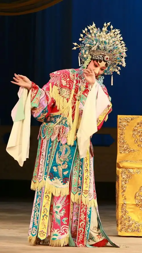 京剧《贵妃醉酒》