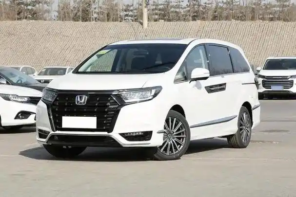 合资大尺寸家用mpv,能加92号油,本田艾力绅(本田的mpv有哪些车型)