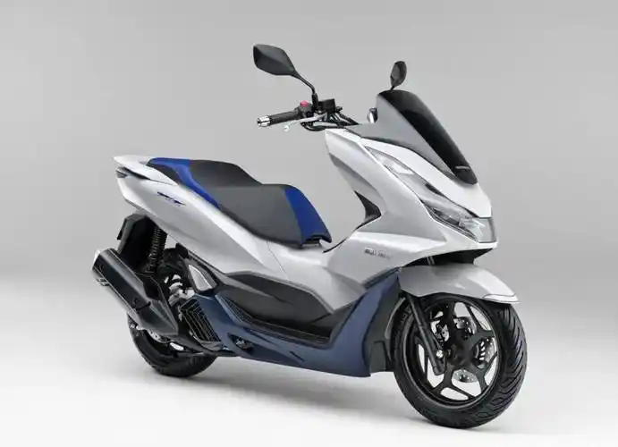 本田四气门踏板混合动力pcx160发布