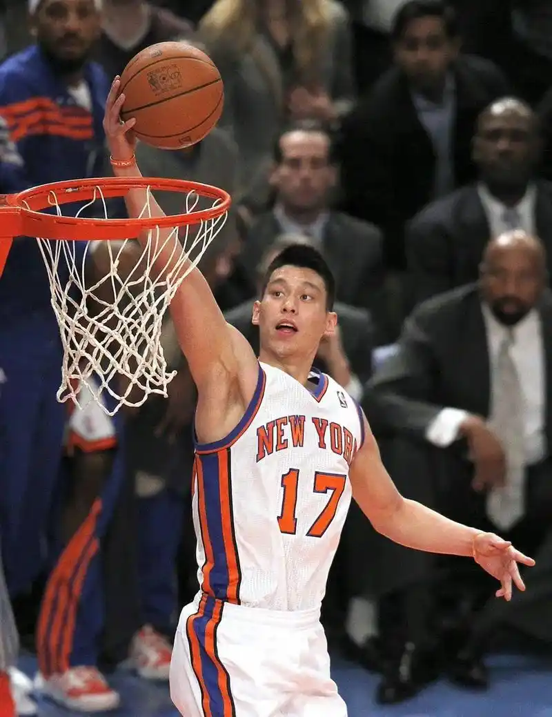 林书豪 #林疯狂 信我所行,你所听到的都是自己的故事 - 抖音