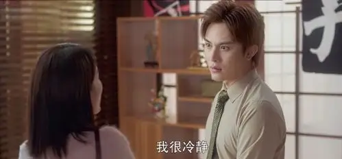 爱上特种兵夏初表白梁牧泽惹怒卓然强行叫夏初吃鳗鱼饭好凶