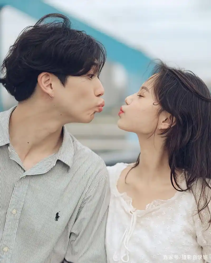 夫妻情侣拍照咋摆姿势,这10组案例,帮你夫妻照片优美好看