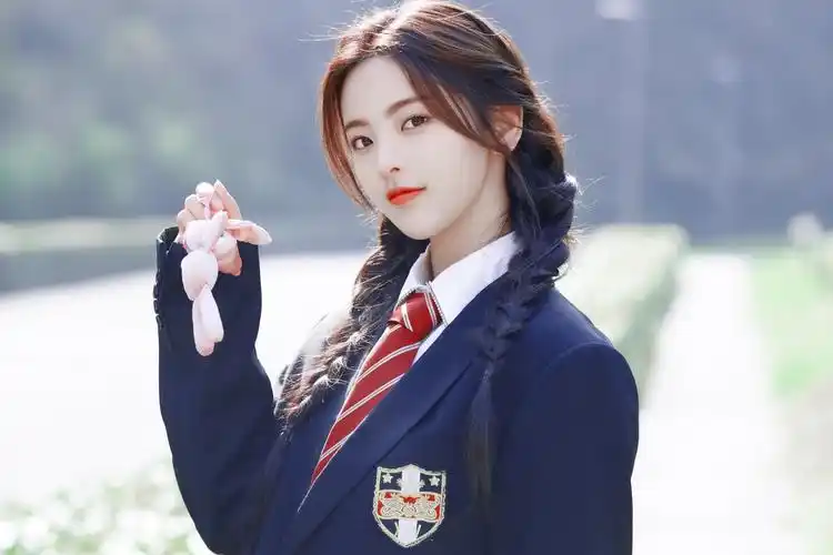 杨超越 - 堆糖,美图壁纸兴趣社区