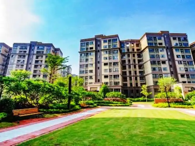 方直佛山珑湖湾