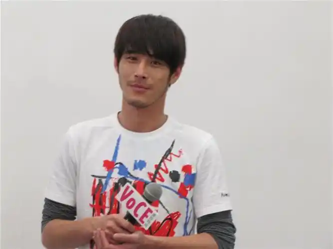 一分钟了解黄腾浩