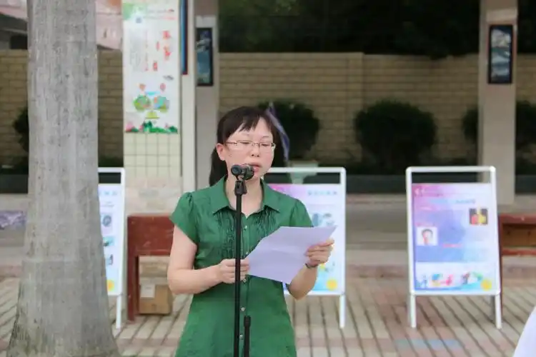 新陂镇党委副书记,镇长陈媛媛同志讲话