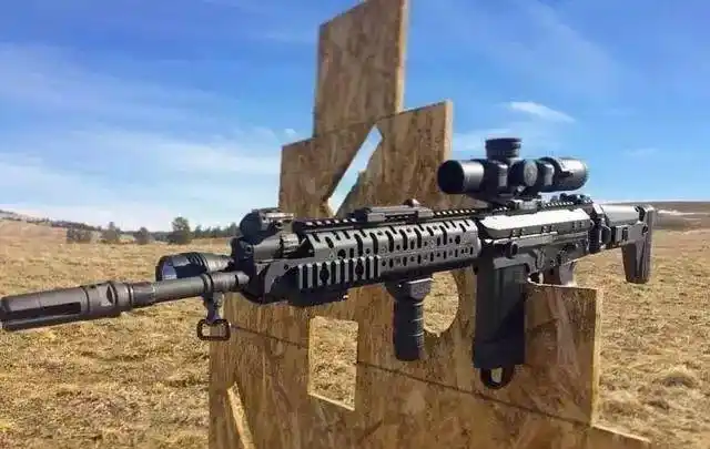 魔改fnfal自动步枪这还是你认识的fal吗