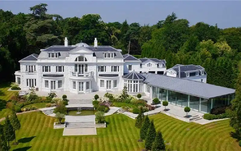 英国豪宅2249万英镑的大型定制庄园