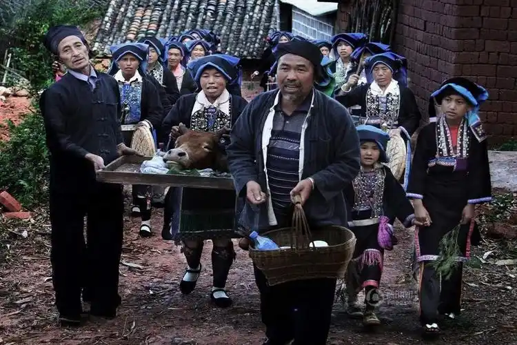 哈尼族的祭祀日_民俗文化_道教在线