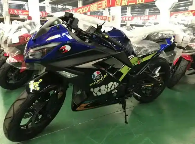 实拍:国产地平线跑车鉴赏!