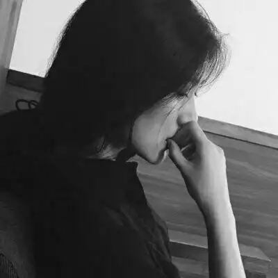 黑色系_女生头像_我要个性网