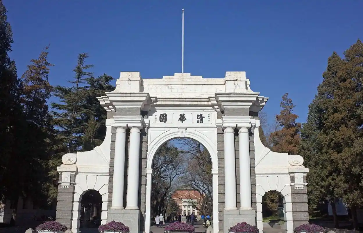 高考最难省份700分无缘清华和北大网友600分考不上211大学