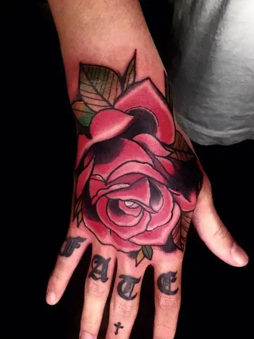 纹身遮盖oldschool玫瑰纹身无锡纹身