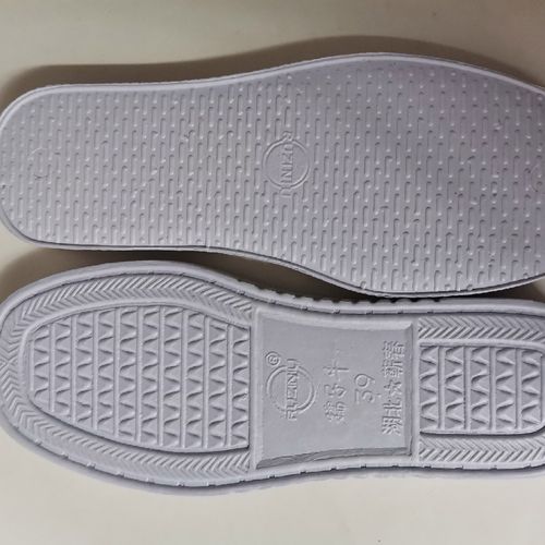 孺子牛精品压花白色泡沫鞋底老式棉鞋居家露趾包头春秋拖鞋底