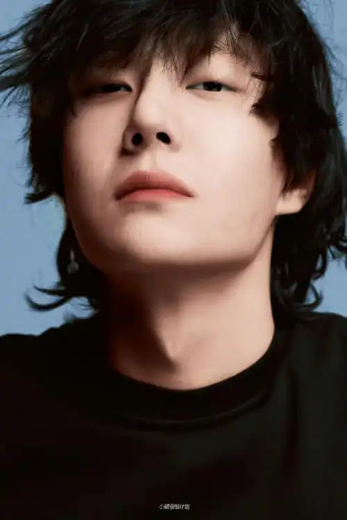 时尚芭莎 王一博