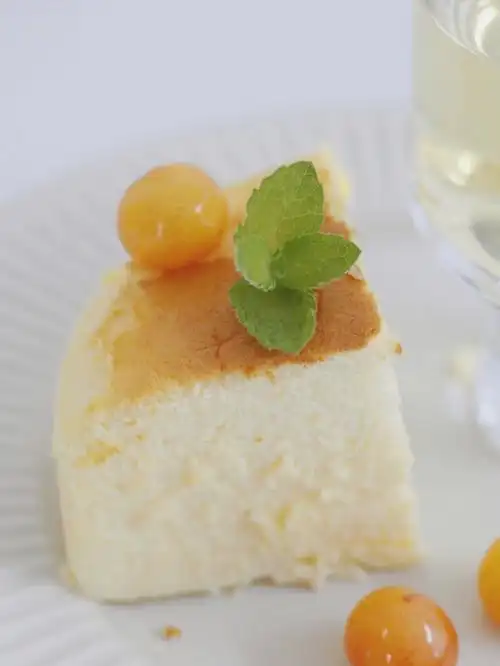 用自制酸奶做了轻乳酪蛋糕