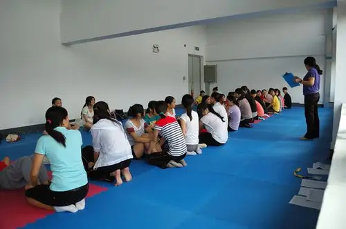 体测项目之一(仰卧起坐 女生)(体育部)