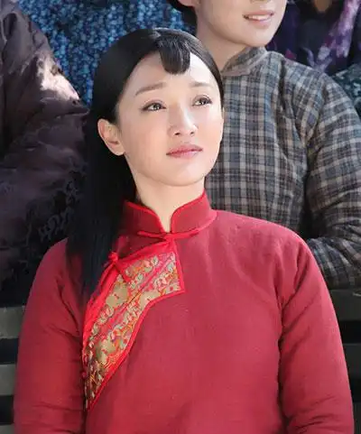 娱乐 娱乐文章    《红高粱》:个性鲜明,敢爱敢恨的九儿   2014年周迅