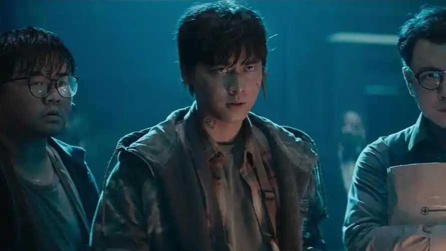 李易峰周冬雨主演《动物世界》同名主题曲mv 李宇春暌违三年献唱