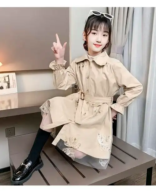 外套小女孩衣服休闲上衣薄款洋气娃娃领花瓣袖口韩版儿童英伦风女生中