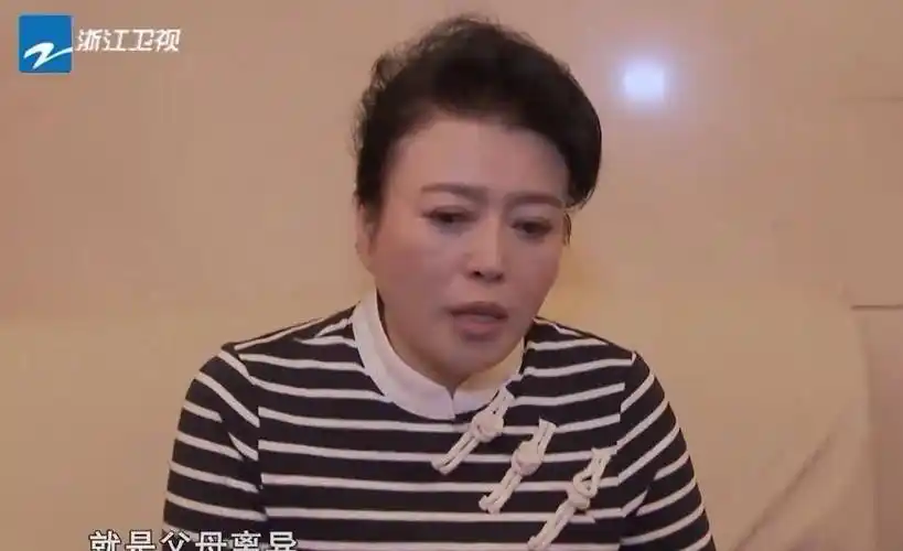 孙红雷前女友,两段婚姻都在孩子满月分手,丁嘉丽不为人知的一面_女儿