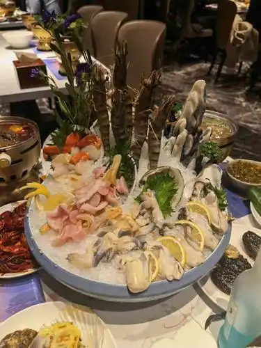 初色海鲜自助火锅(朝阳北路店)-"周末又和家人来吃海鲜自助啦.