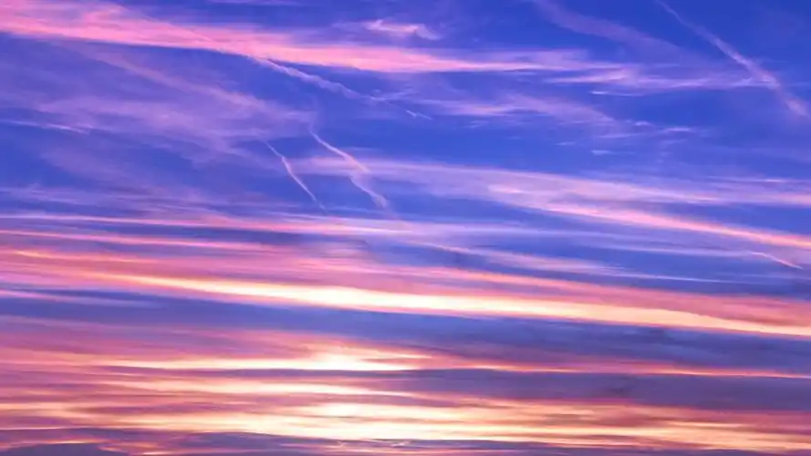 5k高清治愈系火烧云壁纸