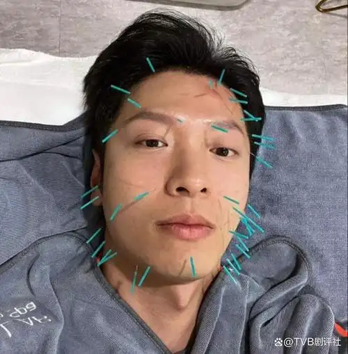 38岁高钧贤饰演纯情大学生,不介意执二滩,为拍广告献出第一次