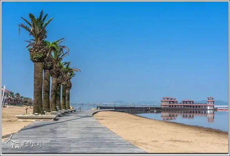 沙滩,位于江西省 a target="_blank" href="/item/九江市八里湖新区