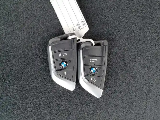 宝马x1 2021款 xdrive25li 尊享型