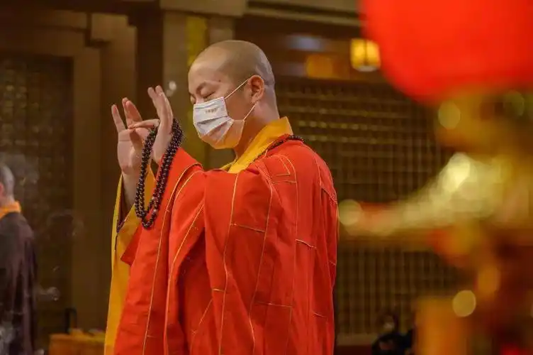 诵经拜忏报孝亲恩丨玉佛禅寺举行地藏王菩萨圣诞纪念法会