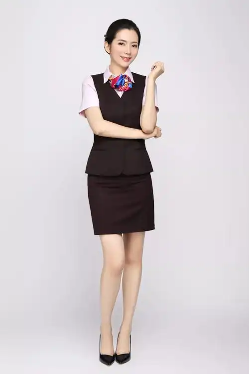 工装干练私服百变这些招行人可不止两面