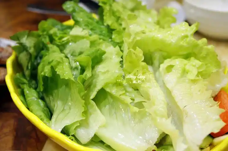 三友亭——包生菜食没甘热气