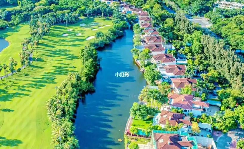 城市中芯 沙河高尔夫临湖别墅 可遇不可求