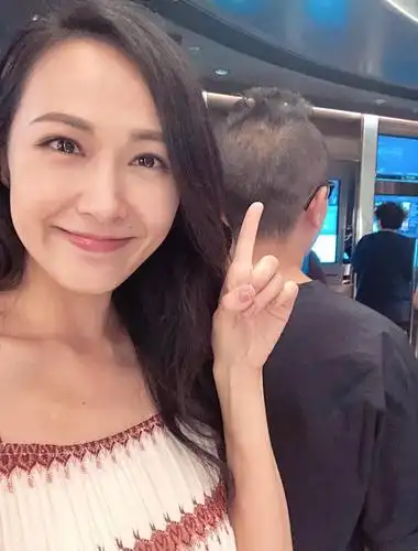 汤怡kathy tong的图片