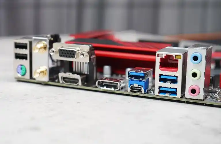 技嘉入门级b760m主板拆解:诚意给足,还要什么自行车?