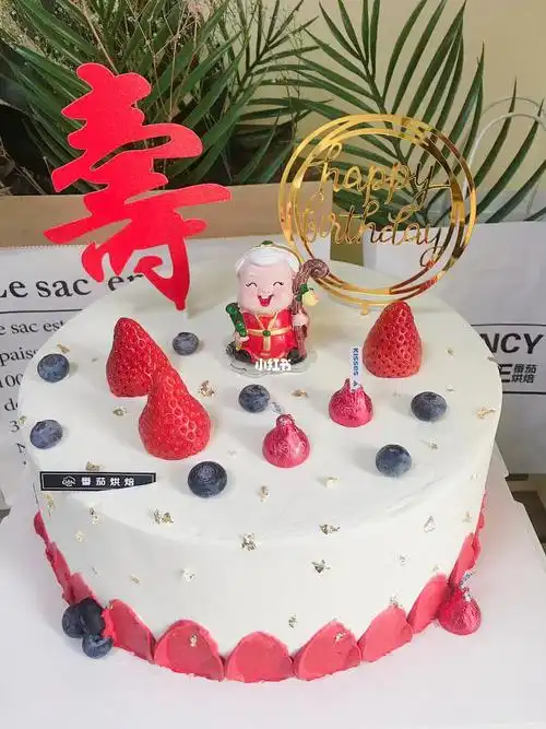 8寸和10寸蛋糕对比图