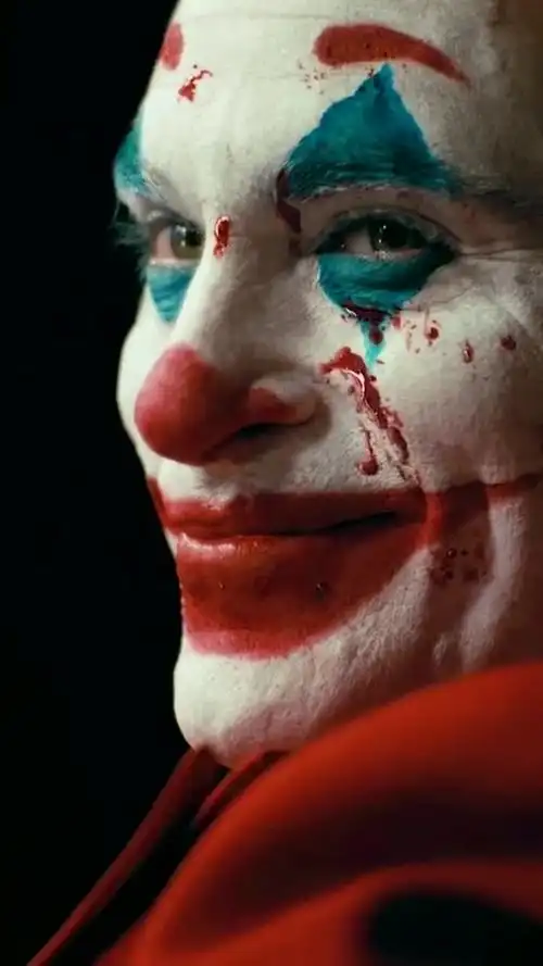 精彩影视小丑的孤独,是一个人的狂欢