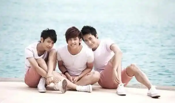 谁说两广无帅哥?来自广东的8位男明星,个个相貌英俊,身高傲人