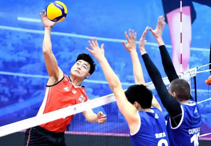 排球——男排超级联赛:江苏胜河南