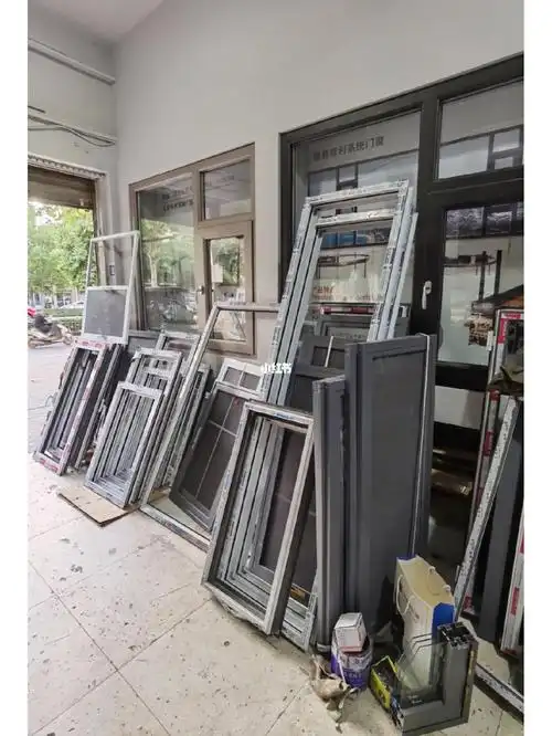 欢迎大家到店参观顶盛断桥铝门窗加工厂