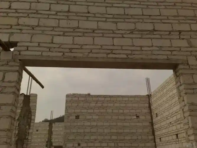 【请教】各位这样的窗口过梁可以吗?