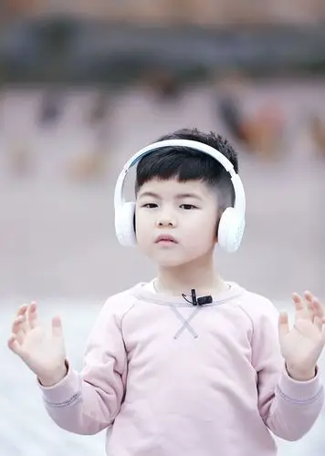 又是一个周五,下班的节奏带得班花春心荡漾,因为又能见到wuli东北宋仲