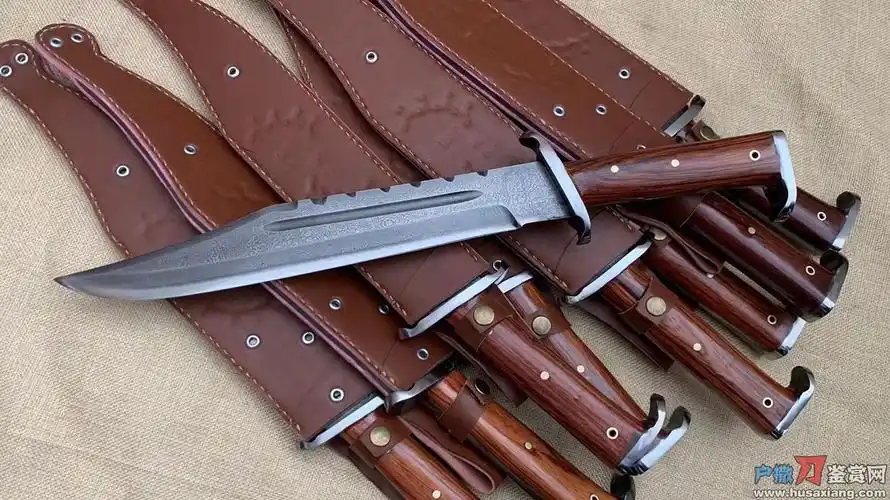 户撒手工版兰博电影版6号