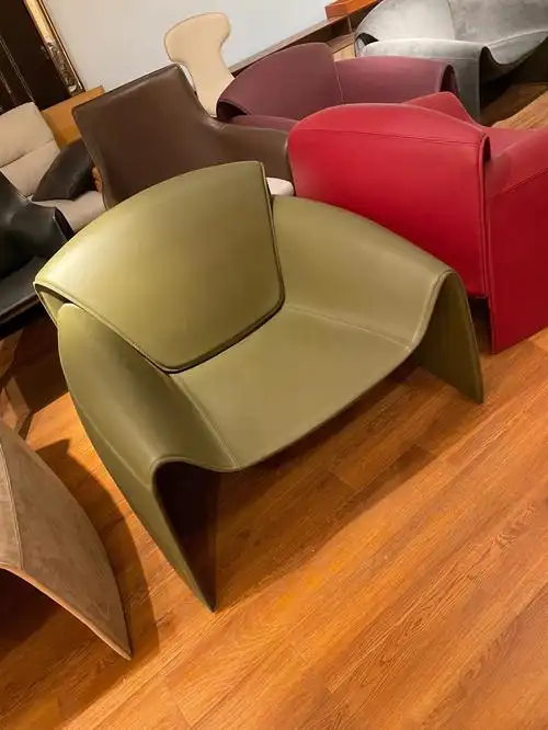 poliform螃蟹椅来了