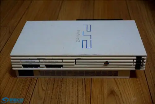 索尼ps2-75006港版游戏机=260元包邮非偏远.