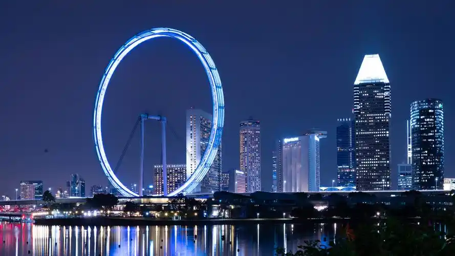 新加坡摩天轮singpaoreflyer