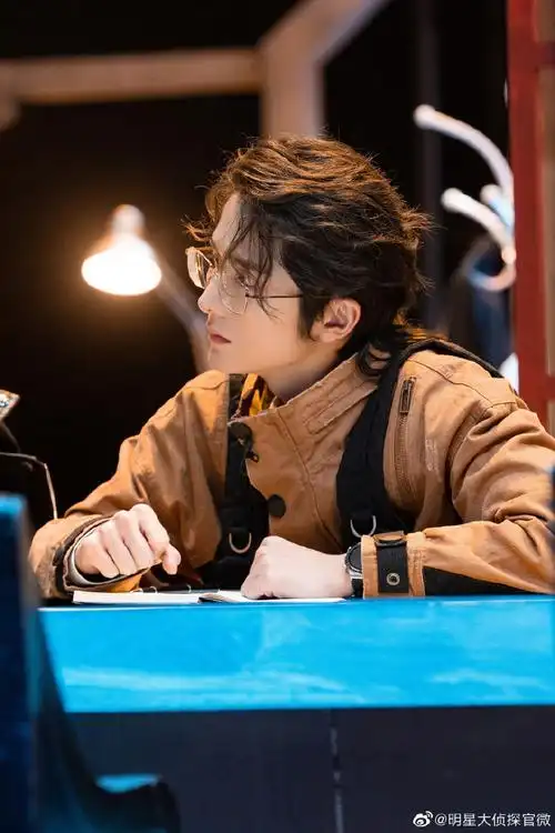 明星大侦探#【《#芒城风云#》Ⅱ高清剧照】之新场工@张新成:小场工