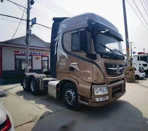 东风旗舰600马力国六牵引车